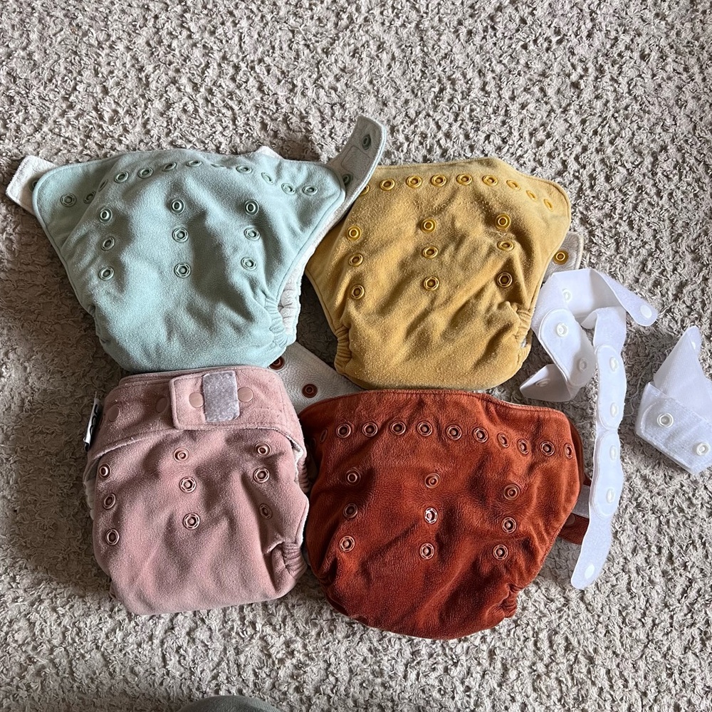 Lot of 4 Grovia O.N.E. Buttah All-in-one cloth diapers